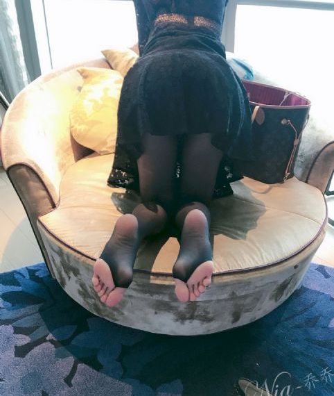 女机械人